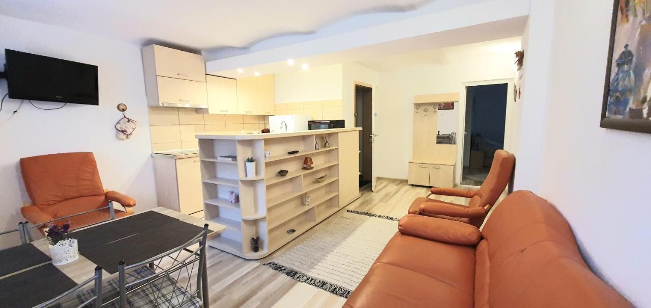 Appartement Castelului 1 à Braşov Extérieur photo